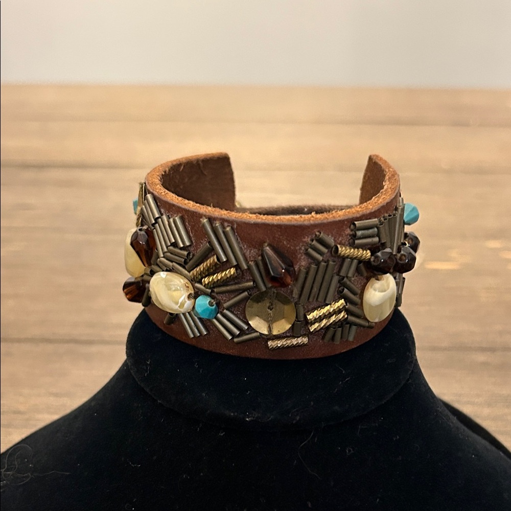 Hollister Brown Leather southwest style Cuff vintage GUC